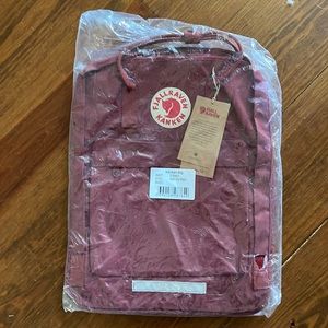 Fjallraven Kanken big backpack New in package